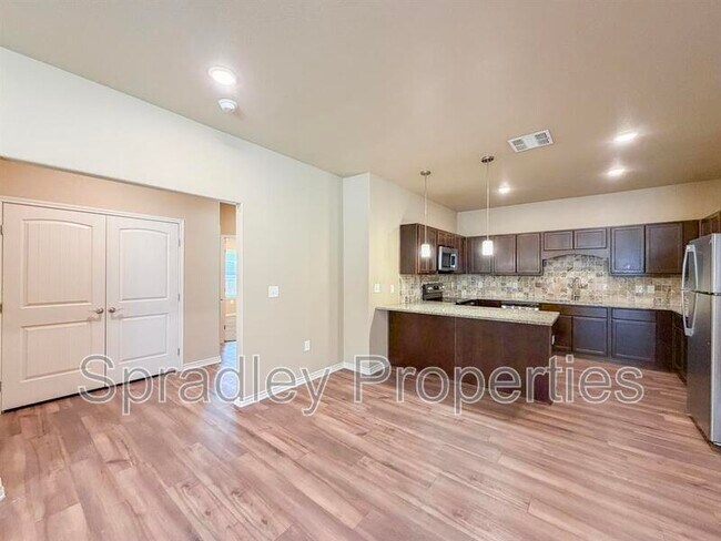 Foto del edificio - 1036 Hibiscus Dr