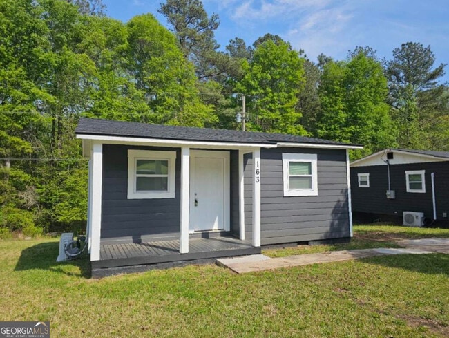 Foto del edificio - 163 Kathryn Rd