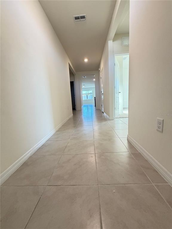 Building Photo - 804 Horsetail Dr