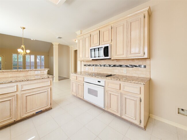 Foto del edificio - 4106 Creek Ridge Ln