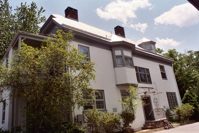 Building Photo - Clarke Court