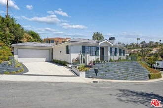 Building Photo - 15201 Mc Kendree Ave