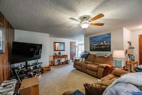 Foto del edificio - 262 SW River Dr