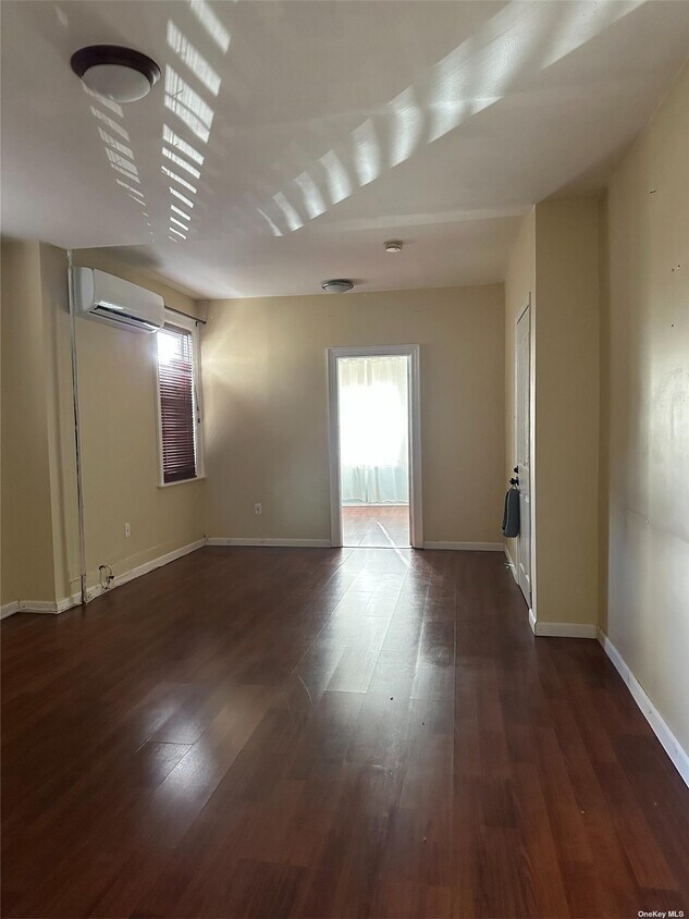 13207 97th Ave, Queens, NY 11419 Townhome Rentals in Queens NY