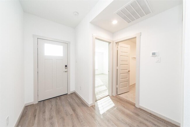 Foto del edificio - 29518 Wilkerson Ln