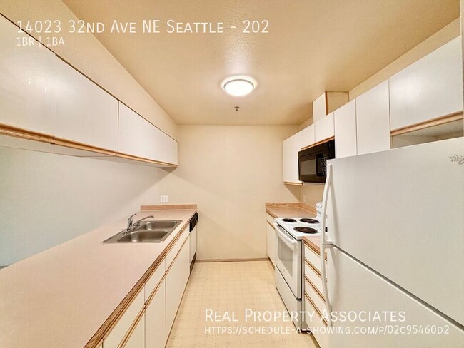 Foto del edificio - Spacious 1 Bed 1 Bath with In-Unit Washer/...