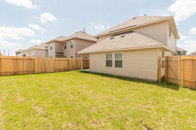 Building Photo - 17030 Hailey Harbor Dr