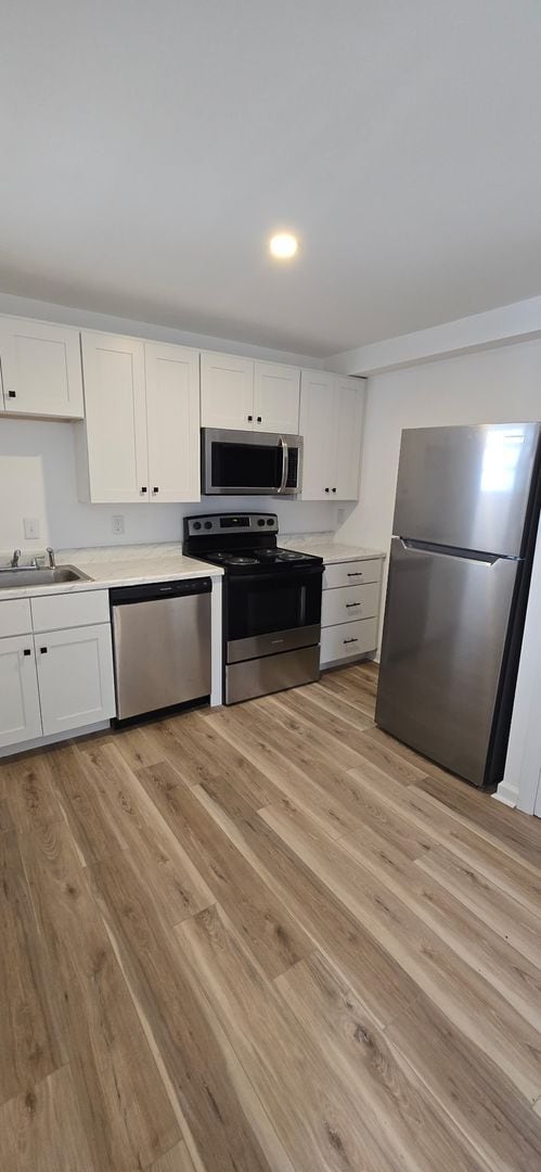 Photo - 4006 Bamberg Ave Apartment