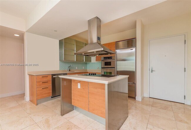 Foto del edificio - 218 SE 14th St