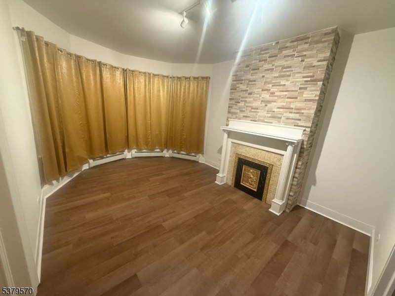 Foto principal - 751 E 25th St