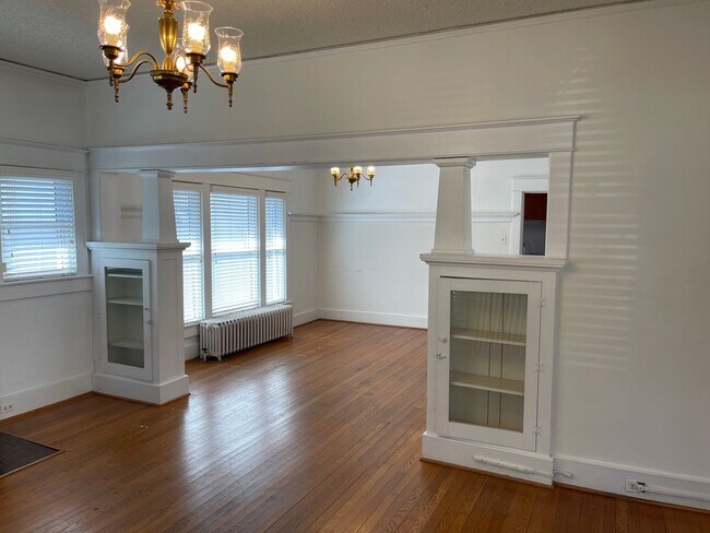 Building Photo - Single Family Home in Riverpoint