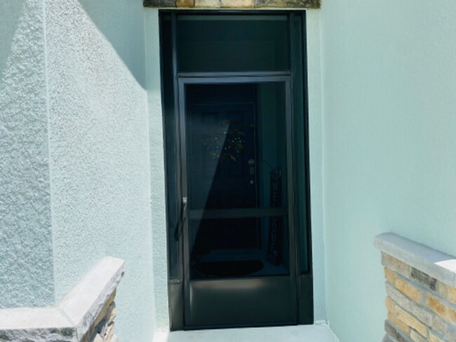 Foto del edificio - 5370 Sunshine Dr