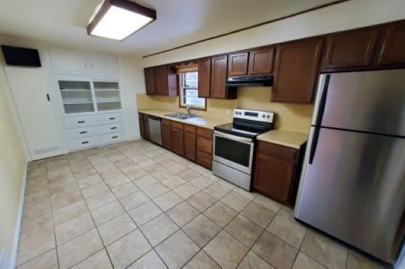 Foto del edificio - 928 Parkhill Dr