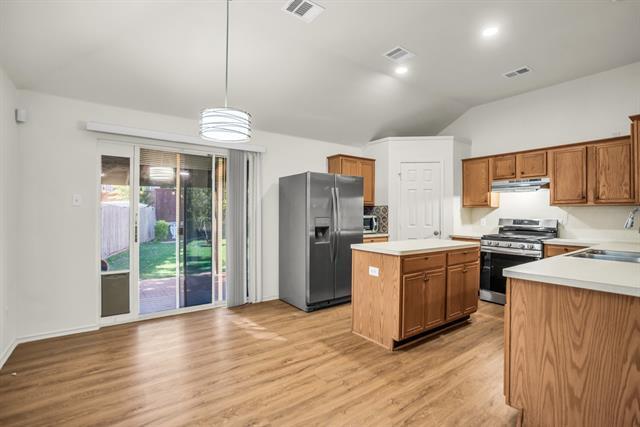 Foto del edificio - 9017 Hampton Ct