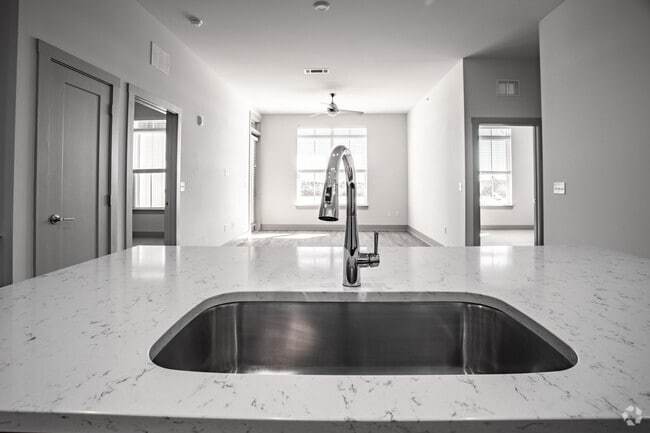 The Pearl At Marina Shores Apartments Virginia Beach Va Apartments Com