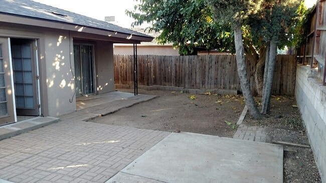 Building Photo - Available Soon!