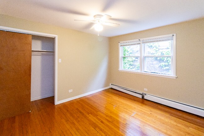 Foto del edificio - 8810 S Cottage Grove Ave