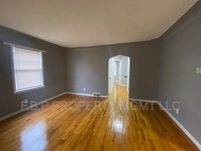 Building Photo - 18626 Prevost St