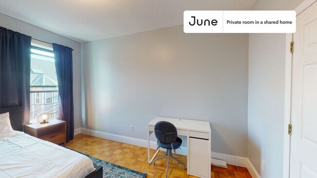 Foto del edificio - Room in Shared 4 bed/2 bath home