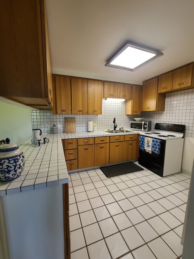 Building Photo - Norfolk 1 bed, 1 bath