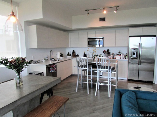 Building Photo - 4250 Biscayne Blvd