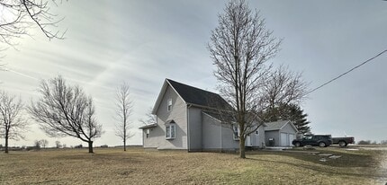 Building Photo - 8458 IN-1