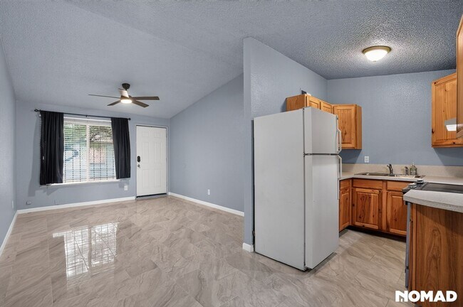 Foto del edificio - 3645 N 69th Ave