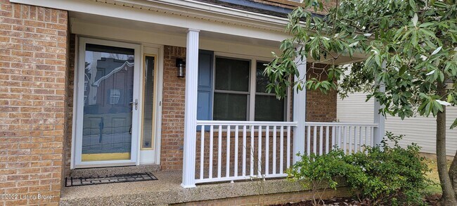 Foto del edificio - 13606 Saddlecreek Dr