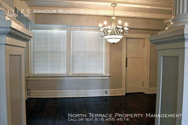 Building Photo - 1112 E Armour Blvd - 3 - 2 beds, 1 full bath