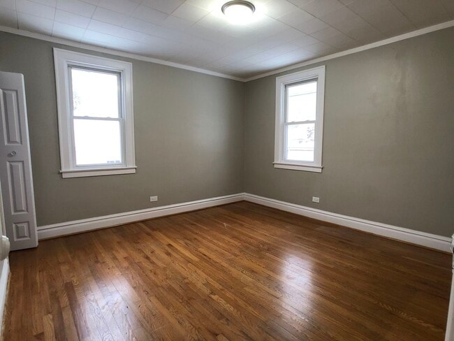 Building Photo - 3217 Ann St