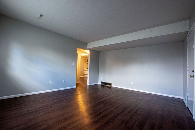 Foto del edificio - 4844 Taylor Street