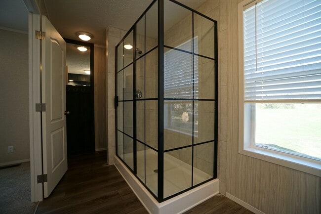 Building Photo - Shadeland Estates