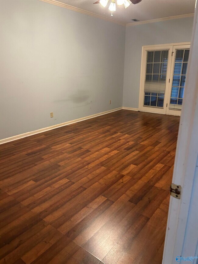 Foto del edificio - 1532 River Bend Pl SE