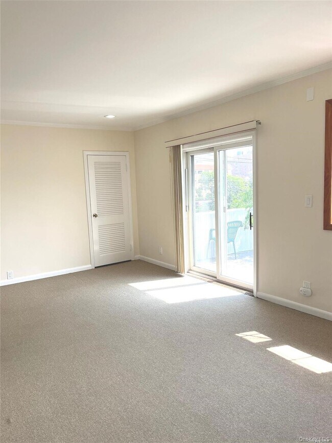 Foto del edificio - 307 Magnolia Blvd