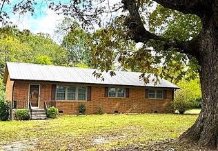 Building Photo - 123 Brightwood Church Rd