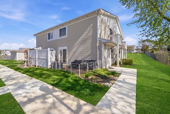 Foto del edificio - 1495 Cornell Ct