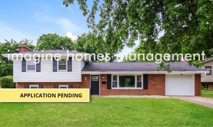 Primary Photo - Delightful Split-Level Home in Fairfield! ...