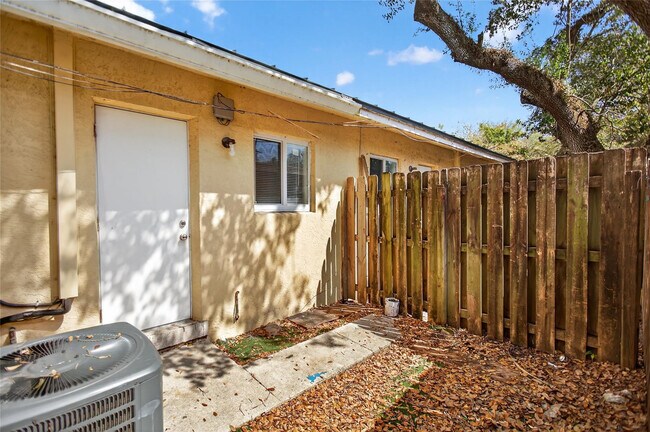 Foto del edificio - 709 SW 13th Ave