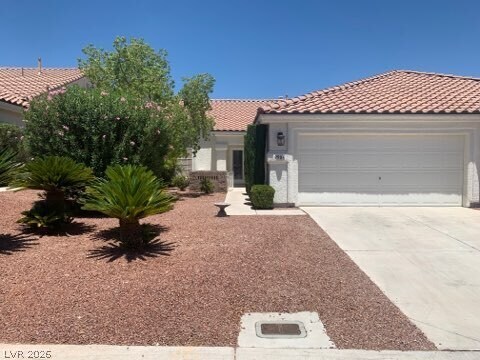 Building Photo - 9986 Catalina Canyon Ave