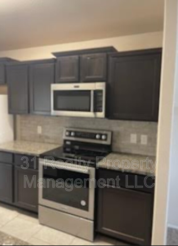 Foto del edificio - 1028 E 90th St