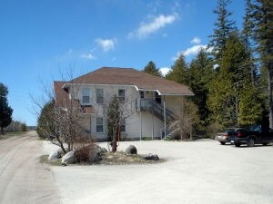 Primary Photo - 99 Grondin St