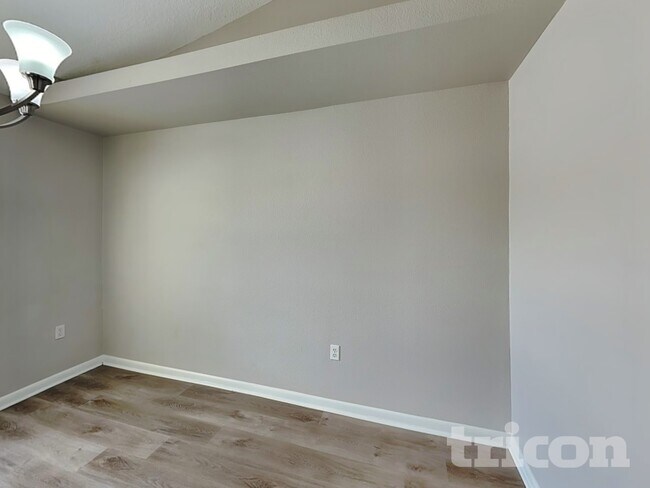Foto del edificio - 12352 Wasatch Ct