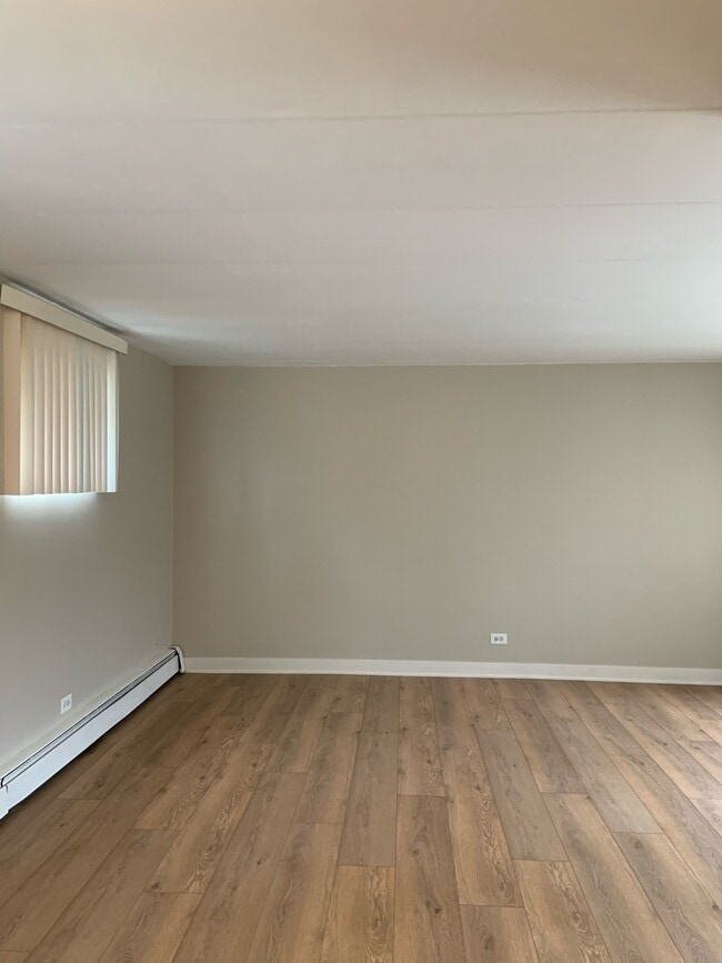 Foto del edificio - 4602 River Rd