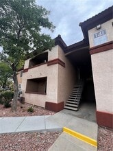 Building Photo - 231 W Horizon Ridge Pkwy