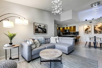 Building Photo - 157 Yacht Club Way