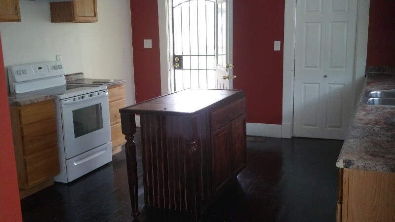 Foto principal - 104 Washington Ave
