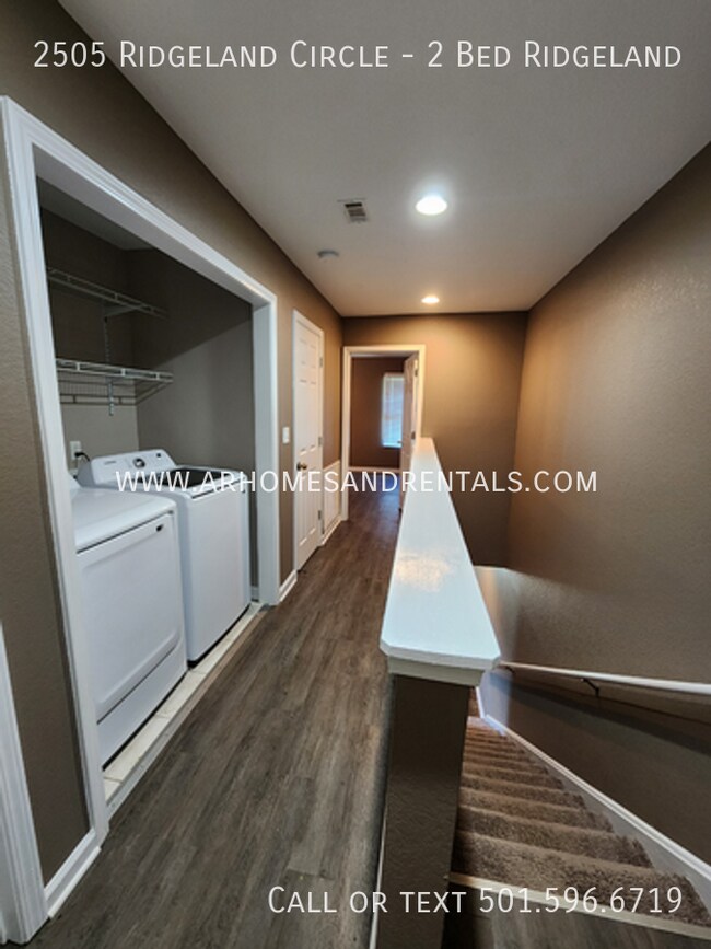 Foto del edificio - 2505 Ridgeland Cir