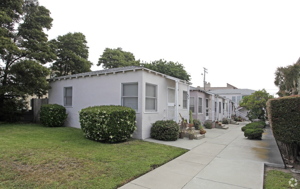 Primary Photo - 4373-4379 Louisiana St