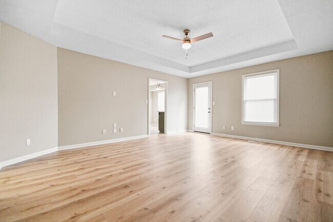 Foto del edificio - Pet Friendly Three Bedroom!