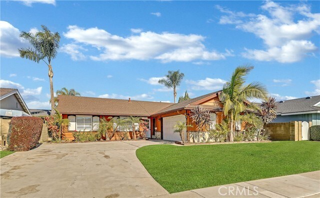 Primary Photo - 10061 Signet Cir